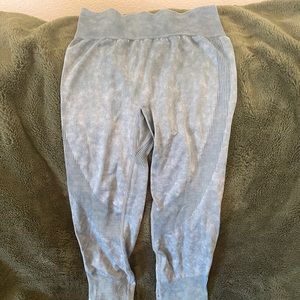 Pink Seamless Work Out Leggings